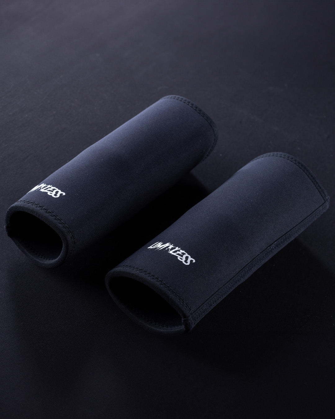 Bulletproof Knee Sleeves V2 | Limitless Powerlifting |  Competition-Grade image 1